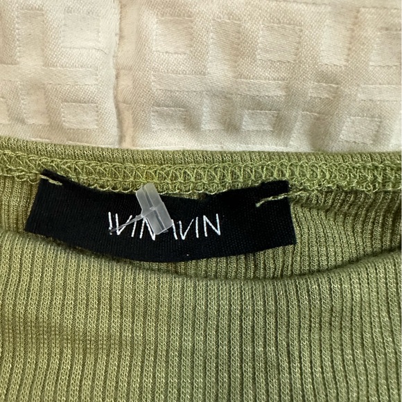 Olive green tight fit slit sides flared cuff - Picture 3 of 3